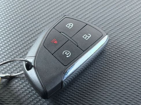 Used 2025 Chevrolet Equinox LT image 24