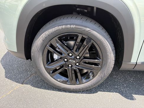 New 2026 Chevrolet Trax ACTIV w/ Driver Confidence Package FWD image 11