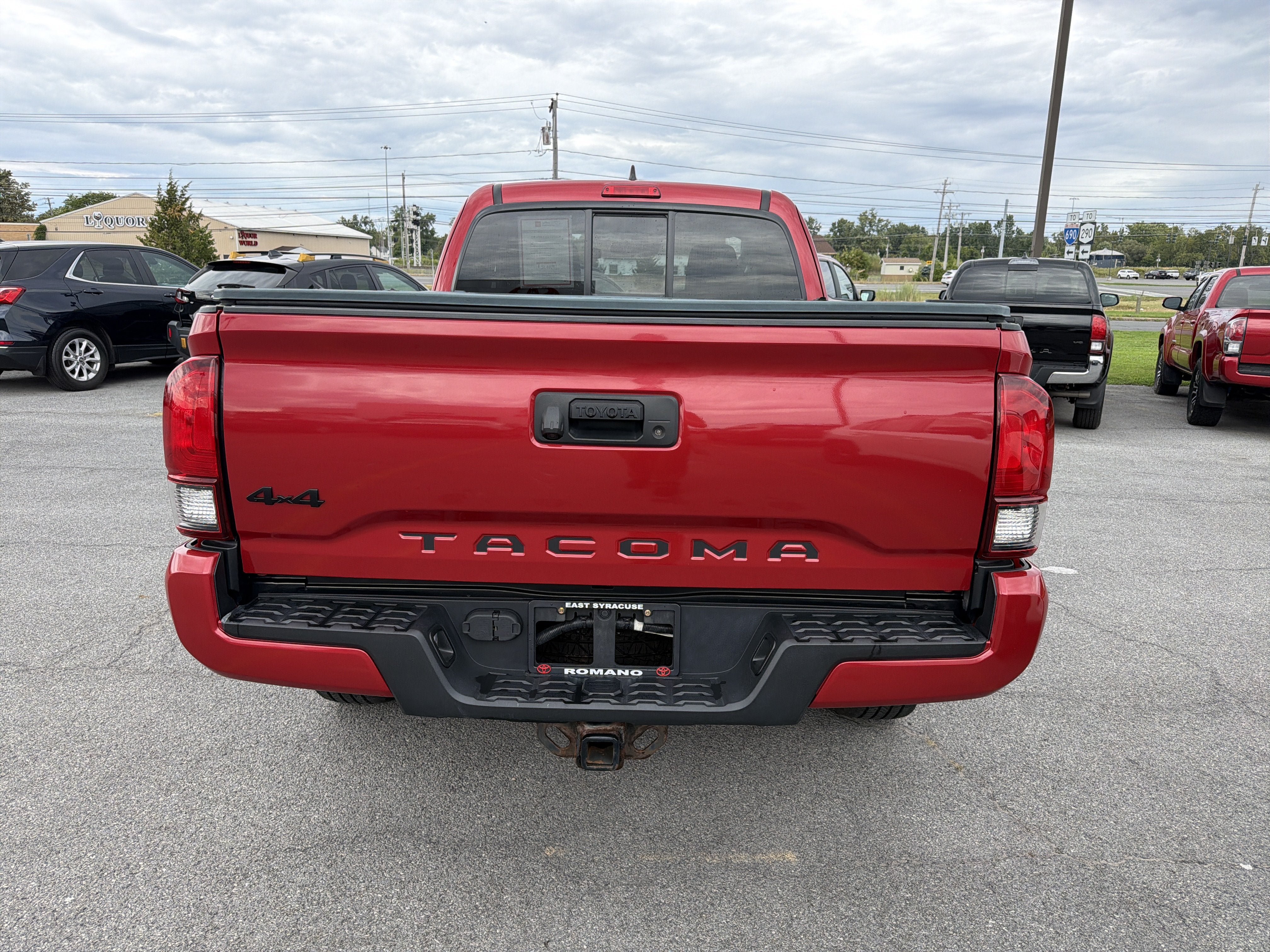 Certified 2019 Toyota Tacoma SR w/ SX Package AWD/4WD image 6