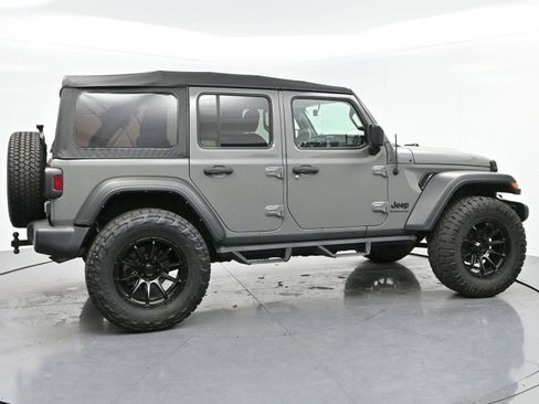 Used 2023 Jeep Wrangler Willys image 8
