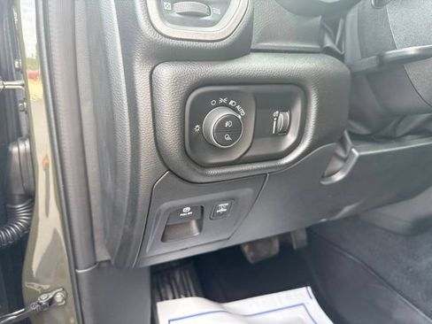 New 2026 RAM 1500 Warlock AWD/4WD image 17