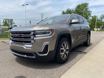 Used 2022 GMC Acadia SLE w/ Driver Convenience Package