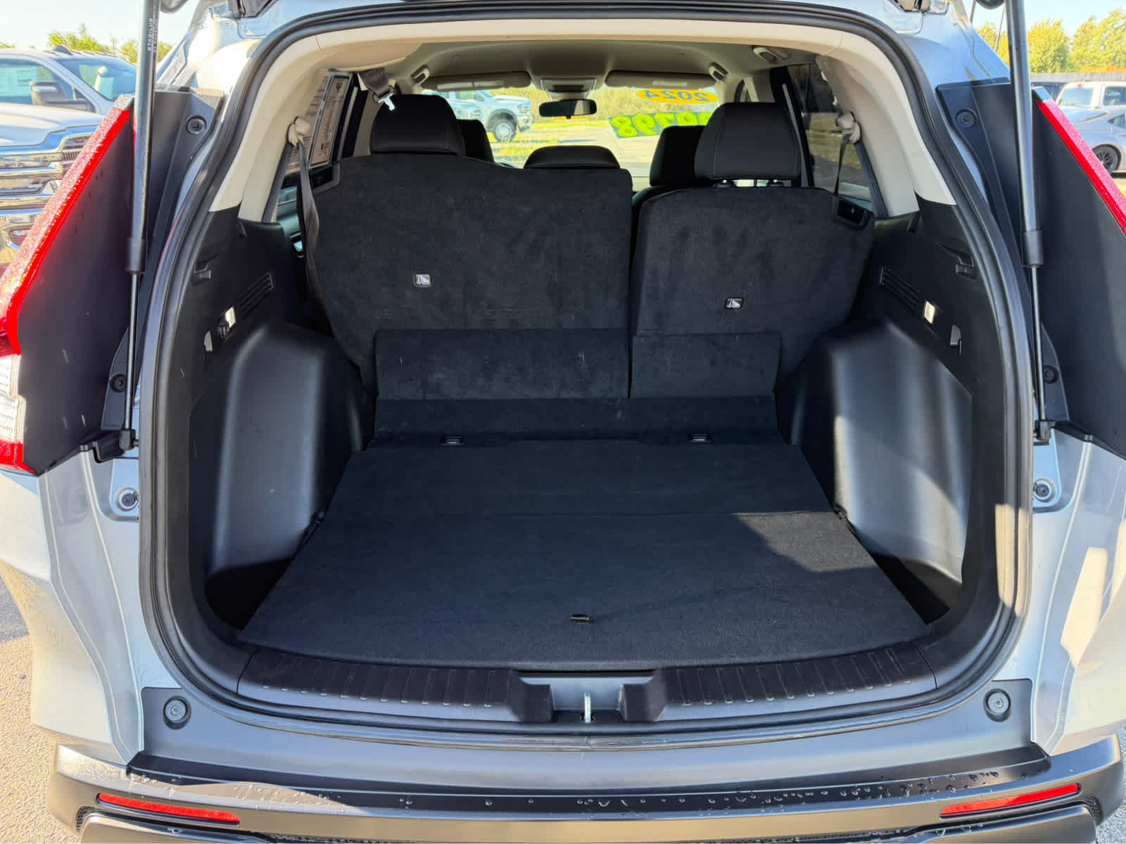 Used 2024 Honda CR-V LX image 40