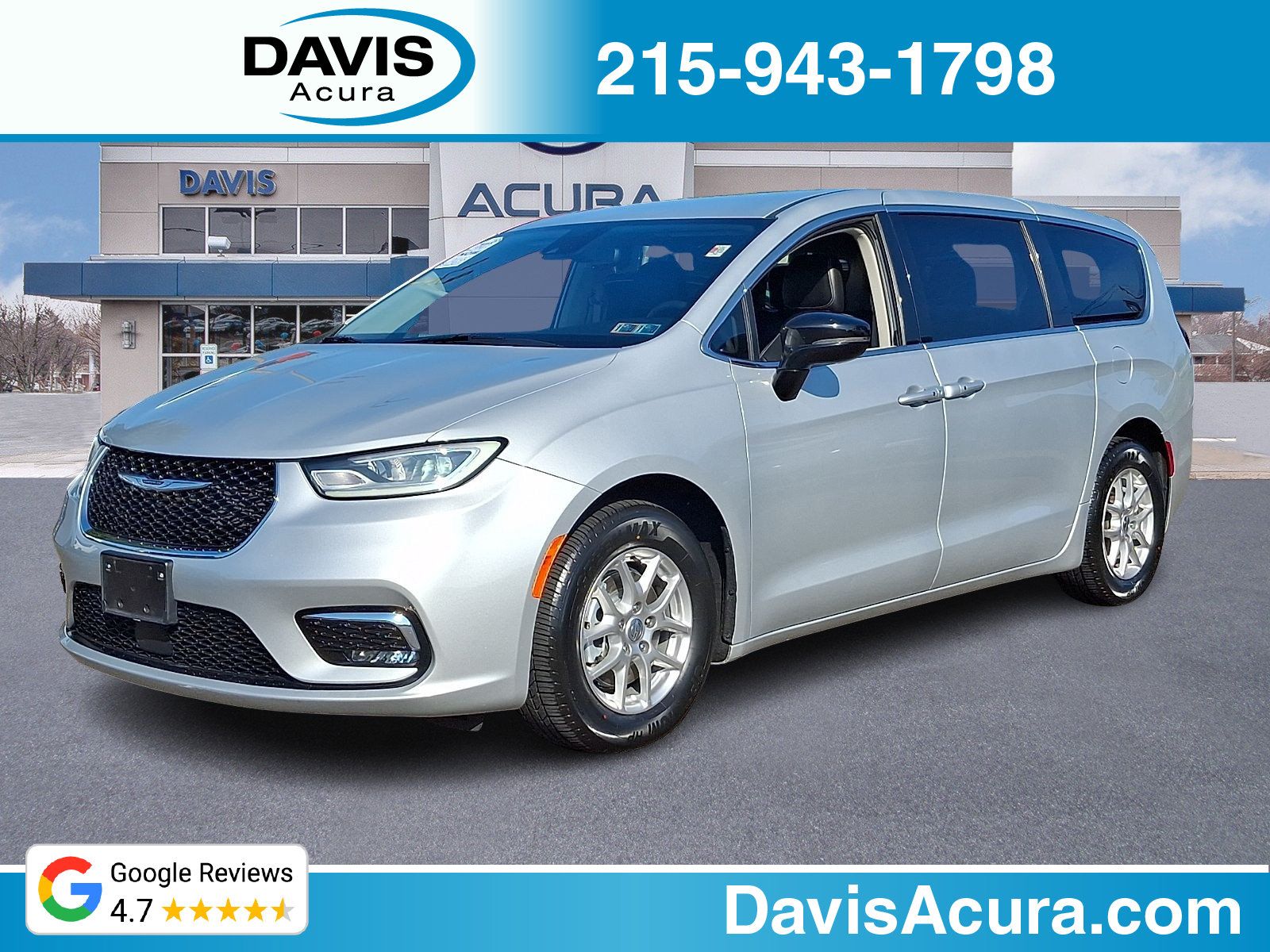 Used 2024 Chrysler Pacifica Touring-L FWD image 1