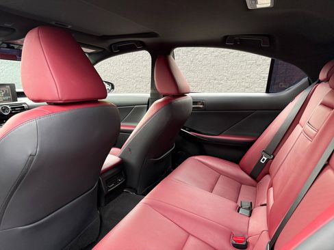Used 2024 Lexus IS 300 F Sport image 16