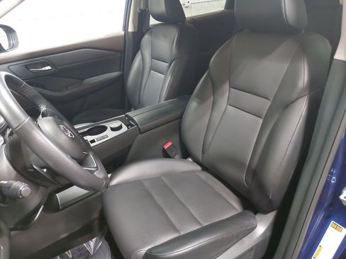 Used 2023 Nissan Rogue SV w/ SV Premium B Package image 15