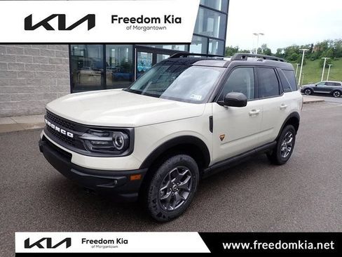 Used 2024 Ford Bronco Sport Badlands w/ Premium Package AWD/4WD image 1