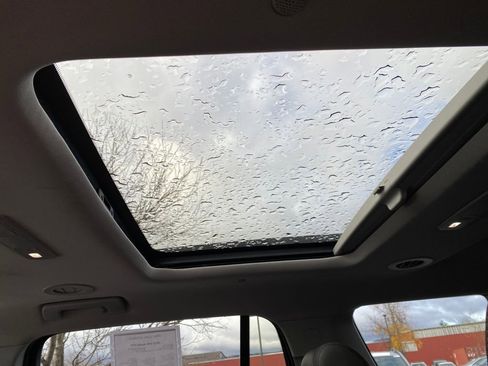 Used 2023 GMC Acadia AT4 w/ Technology Package image 56