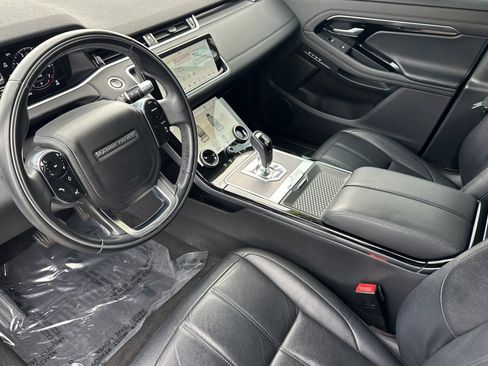Used 2020 Land Rover Range Rover Evoque SE image 10