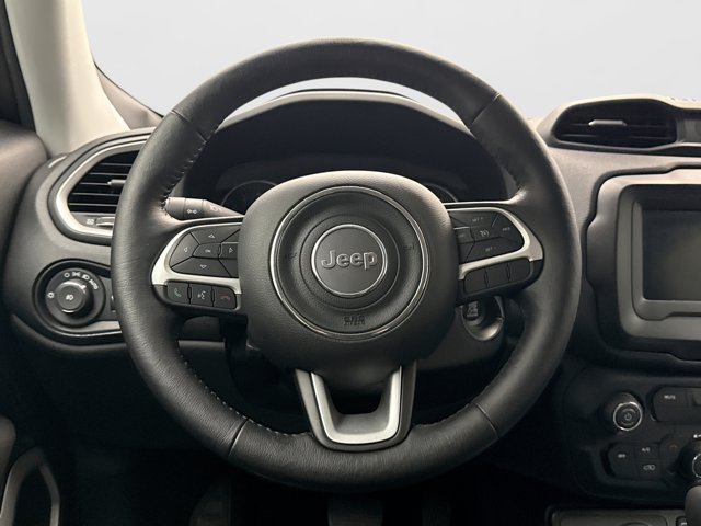 Used 2020 Jeep Renegade Latitude w/ Cold Weather Group AWD/4WD image 12