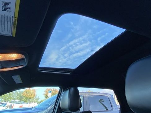 Used 2018 Dodge Durango GT w/ Premium Group image 24