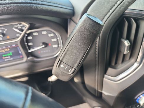 Used 2021 GMC Sierra 1500 SLT w/ SLT Convenience Package image 17