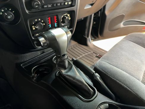 Used 2008 Chevrolet TrailBlazer SS w/ Sun And Sound Package AWD/4WD image 31