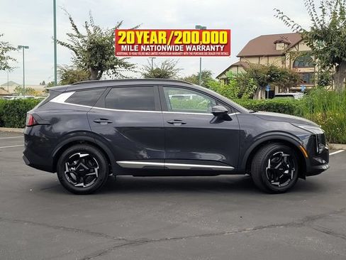 New 2026 Kia Sportage EX w/ EX Panorama Roof Package FWD image 3