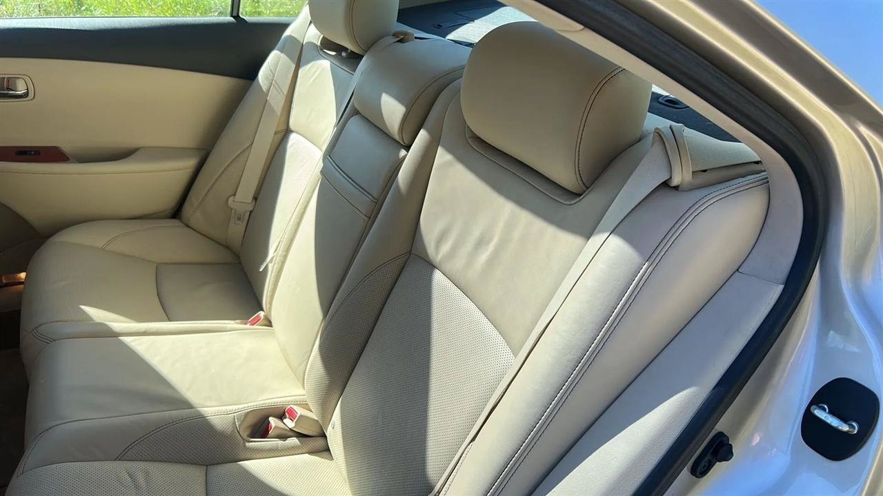 Used 2010 Lexus ES 350 FWD image 42
