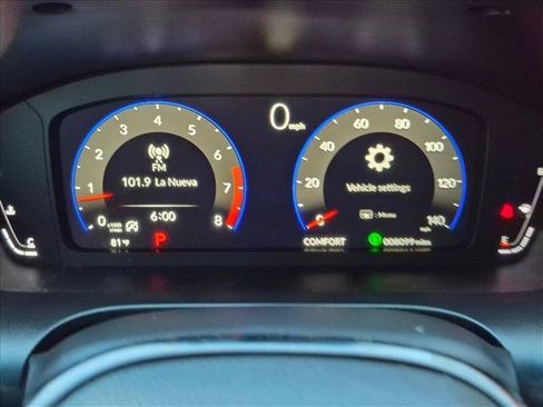Used 2025 Acura ADX A-Spec FWD image 11