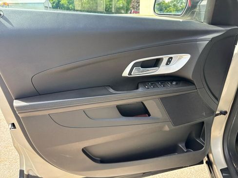 Used 2014 Chevrolet Equinox LS FWD image 9