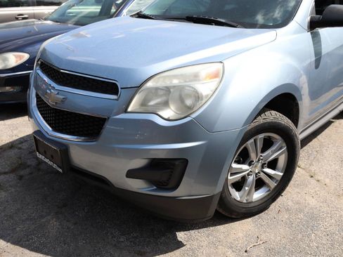 Used 2014 Chevrolet Equinox LS FWD image 2