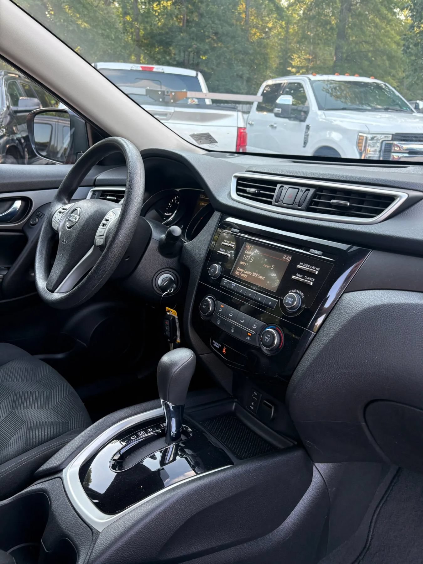 Used 2016 Nissan Rogue S AWD/4WD image 32