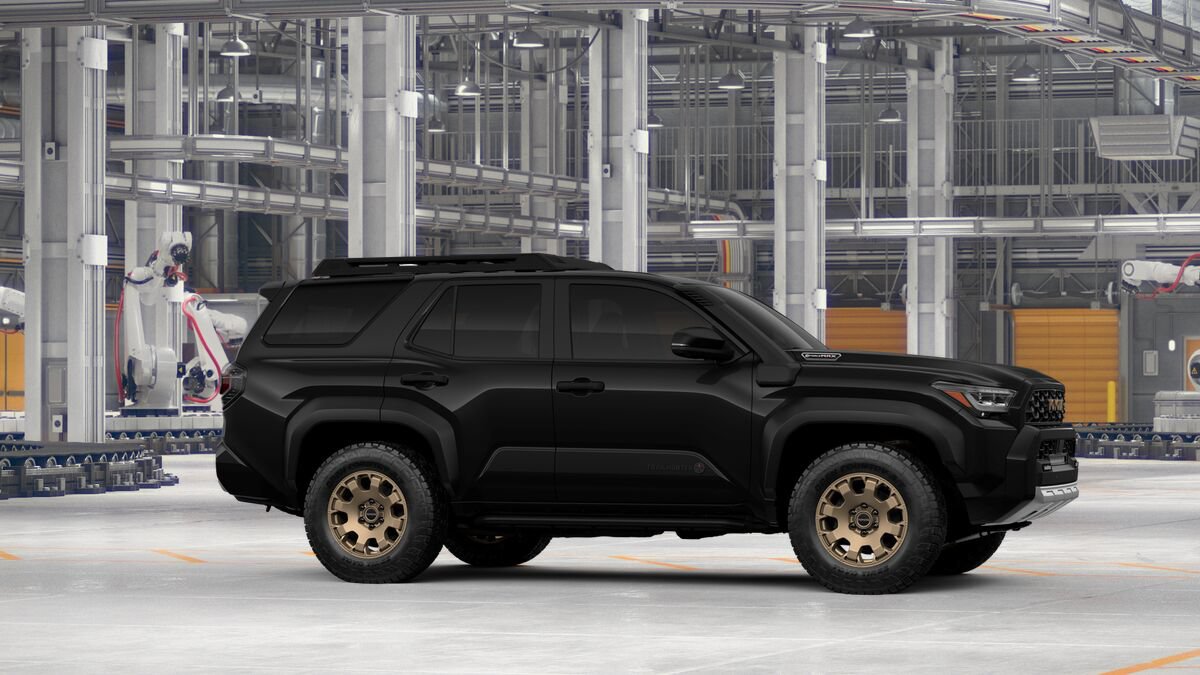 New 2026 Toyota 4Runner Trailhunter AWD/4WD image 13