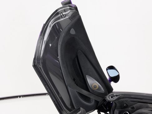 Used 2020 McLaren 600LT Spider RWD image 36
