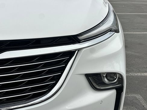 Used 2024 Buick Enclave Premium image 55