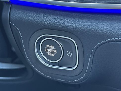 New 2026 Mercedes-Benz GLE 450 4MATIC image 23