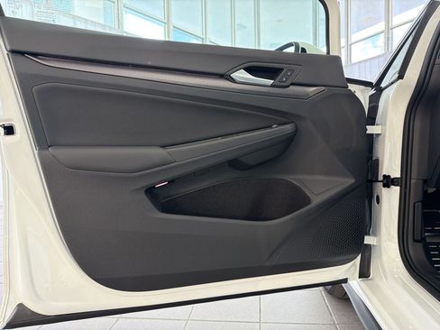 New 2026 Volkswagen GTI SE FWD image 21