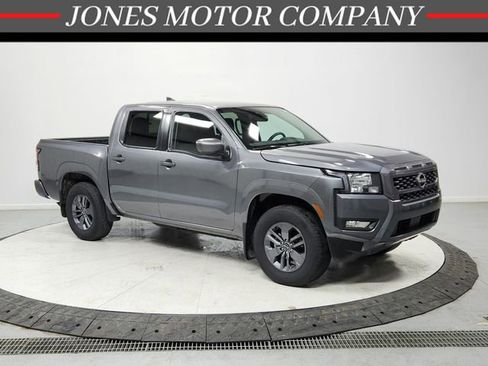Used 2025 Nissan Frontier SV w/ SV Convenience Package image 1
