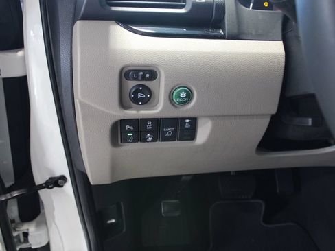 Used 2018 Honda Ridgeline RTL-E image 6