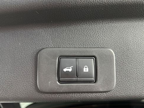 Used 2025 Nissan Murano Platinum AWD/4WD image 26