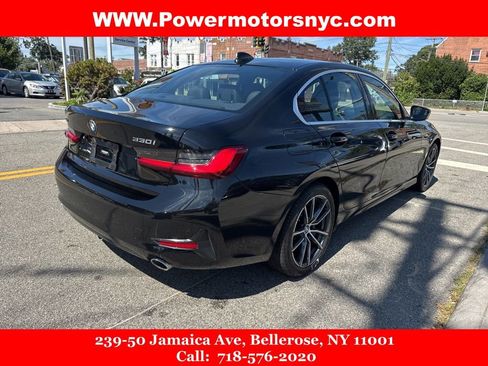 Used 2021 BMW 330i xDrive Sedan w/ Convenience Package image 5