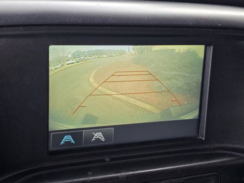 Used 2018 Chevrolet Silverado 1500 W/T w/ Trailering Package image 9