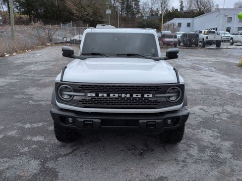 Used 2023 Ford Bronco Badlands image 3