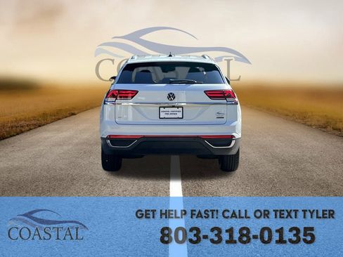 Used 2021 Volkswagen Atlas Cross Sport SE image 16