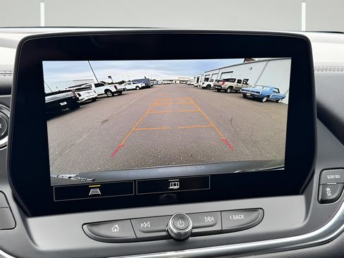 Used 2025 Chevrolet Blazer LT AWD/4WD image 14