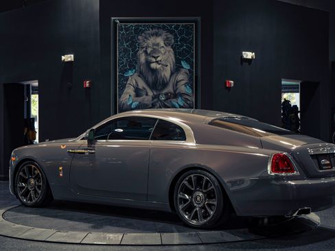 Used 2018 Rolls-Royce Wraith RWD image 5