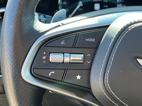 Used 2023 Genesis GV70 2.5T w/ Sport Prestige Package image 17