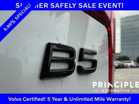 Certified 2024 Volvo S60 B5 Plus w/ Climate Package FWD image 31