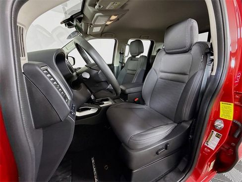 Certified 2022 Nissan Frontier SV image 5