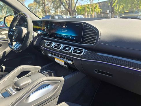 New 2026 Mercedes-Benz GLS 63 AMG 4MATIC image 13