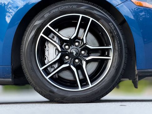 Used 2022 Ford Mustang GT RWD image 21