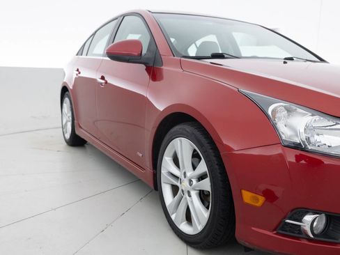 Used 2011 Chevrolet Cruze LTZ w/ RS Package image 11