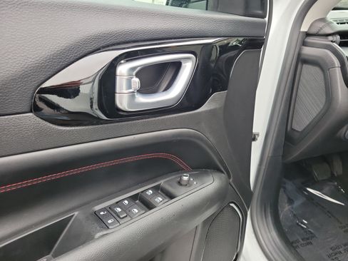 Used 2022 Jeep Compass Trailhawk w/ Trailhawk Convenience Group AWD/4WD image 18