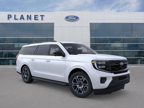 New 2025 Ford Expedition Max Active image 9