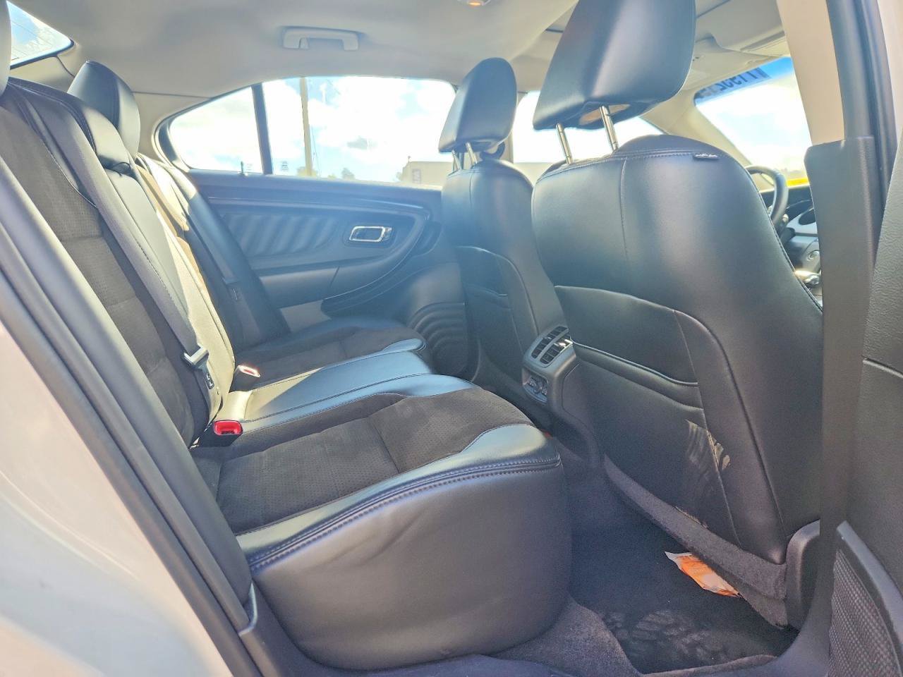 Used 2012 Ford Taurus SHO AWD/4WD image 7