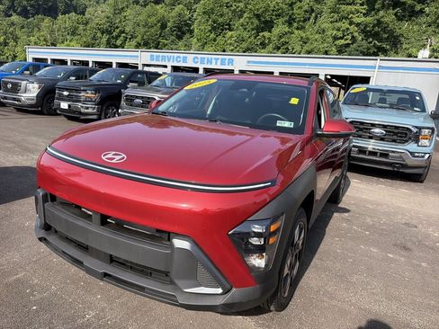 Used 2025 Hyundai Kona SEL AWD/4WD image 10