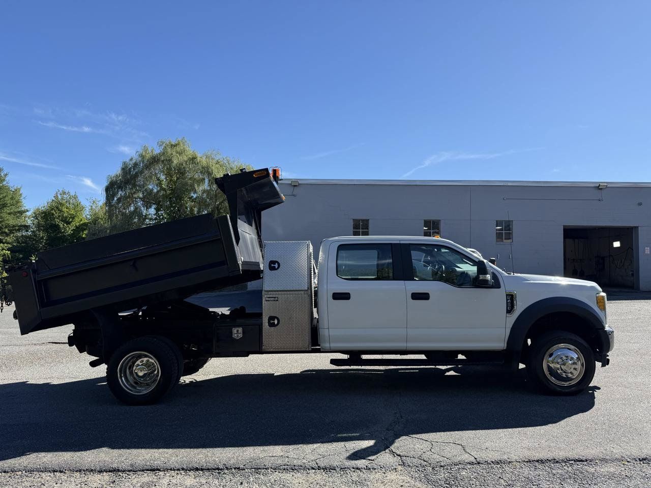 Used 2017 Ford F450 XL w/ Power Equipment Group AWD/4WD image 23