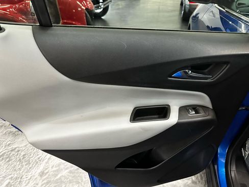 Used 2019 Chevrolet Equinox LT image 13