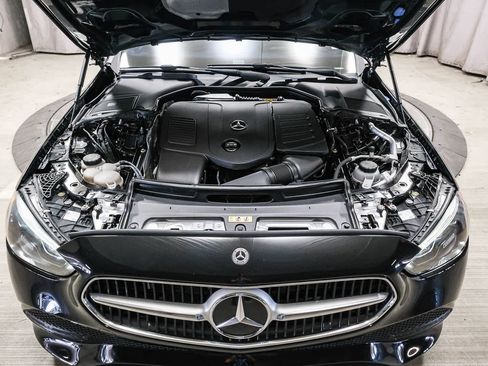 Certified 2023 Mercedes-Benz C 300 Sedan image 33